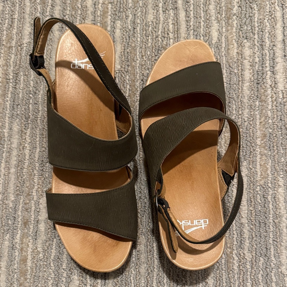 Dansko Women's Dark Olive Sandals